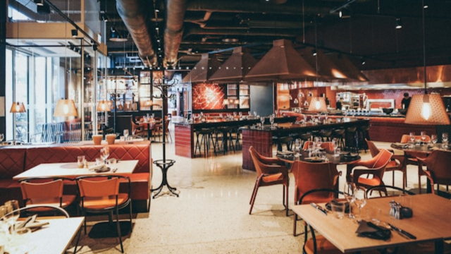 Hotel & Resort Restaurants