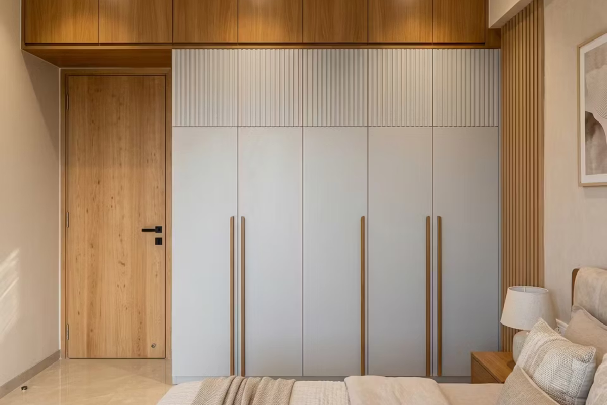Contemporary Swing Wardrobe Design